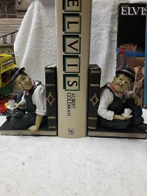 VINTAGE STAN LAUREL- OLIVER HARDY (1980s ) BOOK ENDS BY SCULPTURES U.K. • £5