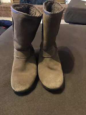 $55 • Buy Sketchers Shape Ups Brown Leather XF Bollard Wedge Toning Boots Sz 9 24860