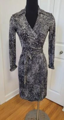 $79.99 • Buy DVF Vintage Diane Von Furstenberg Jeanne Fern Print Wrap Dress 6