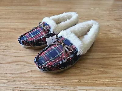 J Crew BL555 NWT Size 8M Navy Stewart Tartan Plaid Shearling Moccasin Slippers • $25