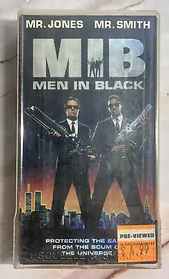 Men In Black VHS 2000 Tommy Lee Jones Will Smith Comedy Classic Aliens • $5.99