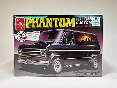 AMT 1/25 1977 PHANTOM Ford Econoline Van Retro Deluxe Model Kit • $34.99