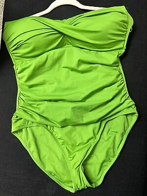 ANNE COLE One Piece Swimsuit Strapless Wireless Contour Cups Ruched 16 Green NEW • £47.23