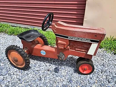 Ertl International Tractor Vintage Pedal Car No. 404 • $559