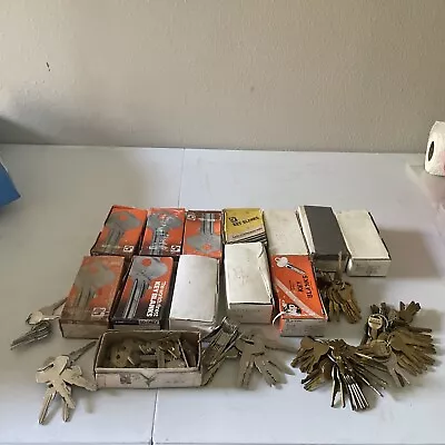 Big Lot Lot 300+ Vintage NOS Key Blanks Ilco Master GM LSDA Russwin • $175