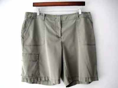 J Jill Size 16 Olive Cotton Stretch Cargo Shorts • $18.99