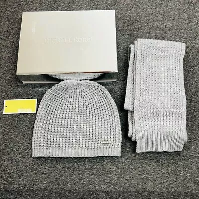 Michael Kors Womens Winter Hat & Scarf Set Gray • $18