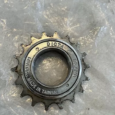 DICTA 18T Freewheel Standard Thread 1/2 X1/8  Single Speed Used Works • $6