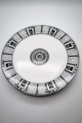 Victoria & Beale Colosseum Porcelain Dinner Plate 10 3/4  #9055 Neoclassic • $14.99