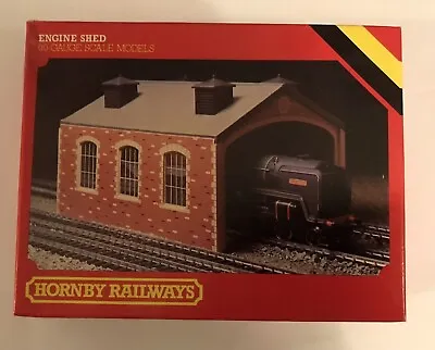 Hornby Railways - R504 Engine Shed Unmade In Box • £12.95