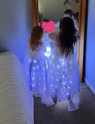 Elsa Princess Dress Light Up LED Gown Fits Size 5-7 Kids NWT Gorgeous Costume • $70