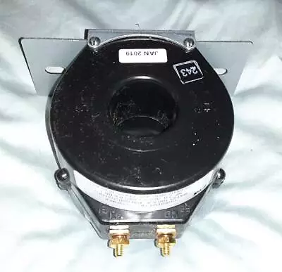 Eaton Current Transformer Solid Core S060-101. 100:5A 600V. NEW. Free Shipping. • $45