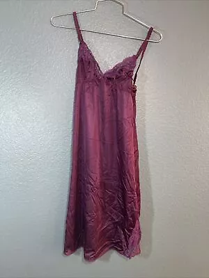 VINTAGE MAIDENFORM Sweet Nothings BURGUNDY SIZE 32 FULL SLIP   NWT 70's • $27.99