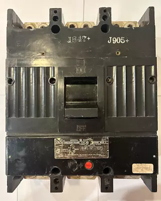 GE TJD432400 3 Pole 3 Phase 400 Amp 240V Molded Case Circuit Breaker • $159