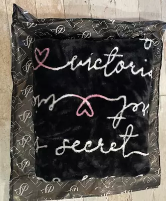 Victoria's Secret Black Fleece Throw Blanket Approx 5ft X 4ft OSFA • $12.95