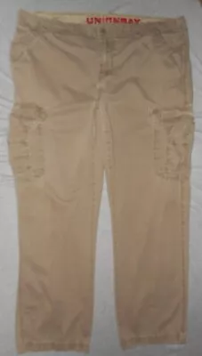 UNIONBAY UNION BAY CARGO PANTS - BROWN - MENS 42x32 - LOTS OF PHOTOS • $5