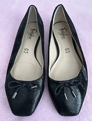 M&S Footglove Black Leather Ballerina Style-Wider Fit Shoes UK5 • £10