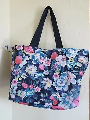 Vera Bradley Reactive Drawstring Family Tote Bag Garden Floral Nwt $65 • $44.99