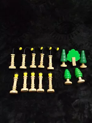 Brio Lot Of 15 Wood Trees Lamp Post Street Lights For Wooden Trains Thomas 3.5   • $9.80