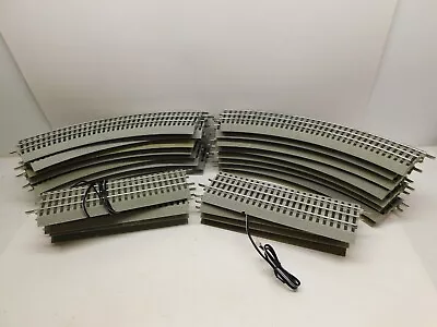 Lionel O Scale Train FasTrack 24 Piece Lot 16 O36 Curves/8 Straight • $18.50