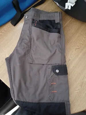 £9.99 • Buy Scruff's Work Trousers W32   Long - Grey