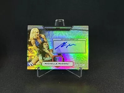 2010 TOPPS PLATINUM WWE MICHELLE McCOOL AUTO AUTOGRAPH #d /271  - • $20