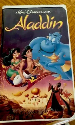 ✨Aladdin (VHS 1993) BLACK DIAMOND EDITION “RARE”Disney Magic Kingdom✨ • $12.72