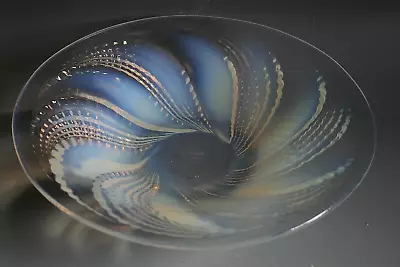 Rene Lalique Fleurons Opalescent Glass Bowl - Circa 1935 • £385