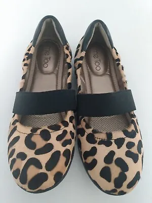 New ....me Too Cade Leopard Print Calf Hair Cushioned Loafer Flats Size 8.5 M  • $44.95