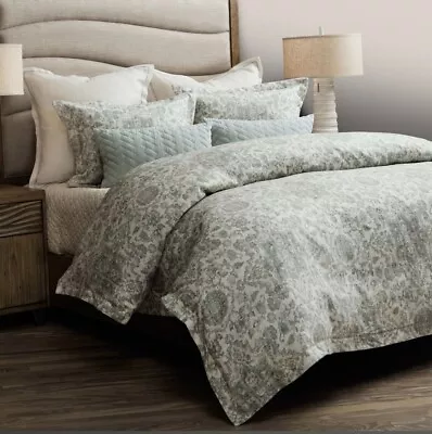 New Michael Amini Northridge Queen 7pc Duvet Shams Bedding Set RN123673 $430 • $200