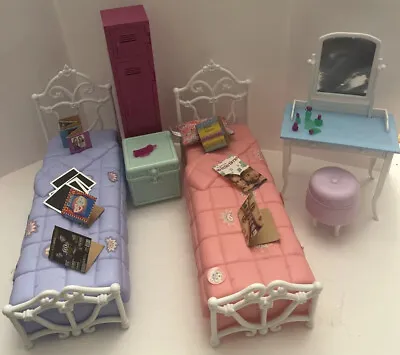 Mattel Barbie Skipper Mary Kate & Ashley LETS HANG OUT Doll Bedroom Playset • $64.99