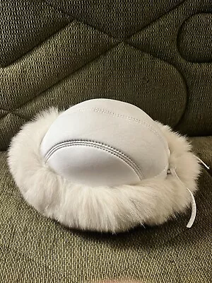 Beautiful Vintage Genuine White Fox Fur White Leather Beanie Type Hat • $46.20