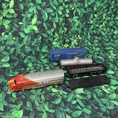 Bachmann Trains N Scale Model Train Santa Fe Diesel Locomotive For Parts • $22.99
