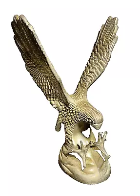 Hampshire Genuine Silverplated Metal Swooping Diving Grabbing American Eagle 5  • $19.99