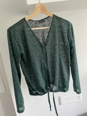 £7.99 • Buy Zara Thin Zip Up Top