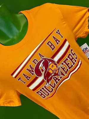 NFL Tampa Bay Buccaneers Vintage-Inspired T-Shirt Men's Large NWOT • £19.49
