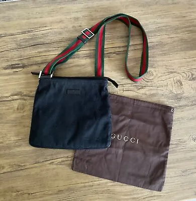£329.99 • Buy Gucci Messenger Bag Pouch Black GG Canvas/Web Shoulder Strap Code 146309