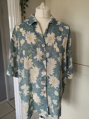 Charlotte Halton - Ladies Size 18 Floral Spring Summer Button Up Top / Blouse • £5.99