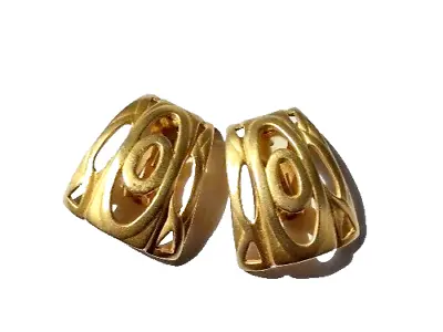 Signed Maxine Denker Gold Tone Large Earrings Clip On Trapezoid Oval Vintage • $40.59