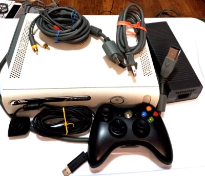 $27.99 • Buy Xbox 360 White Console Stuck Disc Tray Working Hook-Ups & Controller With Wire