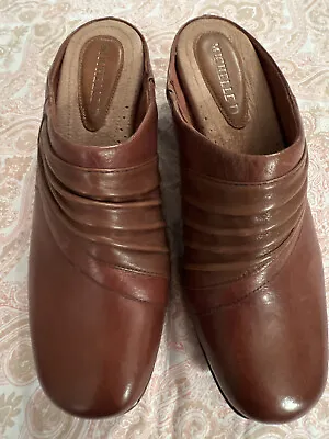 Michelle D Slip On Shoes Brown Size 9M Genuine Leather Heel Very Nice Y2k • $21.02