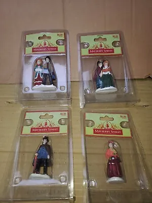 NEW  In Package  Set Of 4 Mayberry Village Figures  • $5