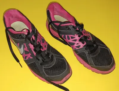 Nike Air Relentless 2 Womens Sport Sneakers Black Pink Size 7.5 • $14.45