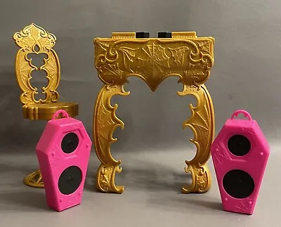 Monster High 13 Wishes Party Lounge Spectra DJ Booth Speakers & Chair • $13.99