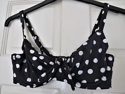 BNWT - Marie Meili Bikini Top Size 34 D Cup - 34D • £9.99