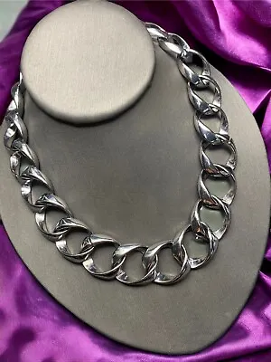 Vintage Flat Style Chunky Chrome Silver  Chain Necklace 16” • $23.58