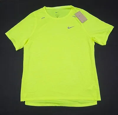 Nike Mens Rise 365 Volt Reflective Running Shorts Sleeve Top DD1534-702 • $29.75