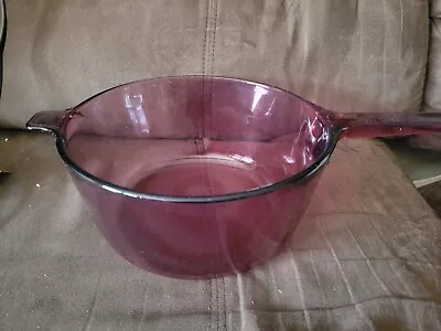 Vision Corning Ware 2.5 L Sauce Pan Dual Handled Amber Glass USA 8 Inches • $34.50