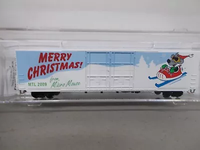 Micro Trains ~ 2009 Christmas Car # 2009 ~ 60' Excess Height Box Car ~n Scale • $23