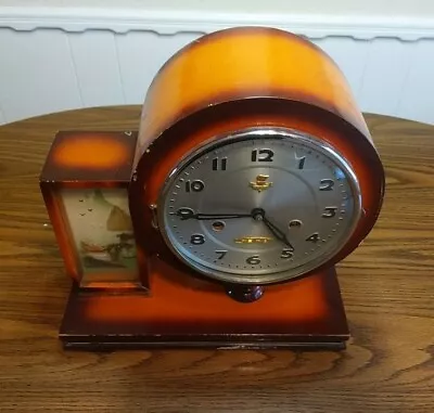 Vintage Mantel Clock • $32